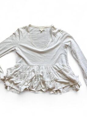 Deletta Cream Ruffle-Hem Long Sleeve Top